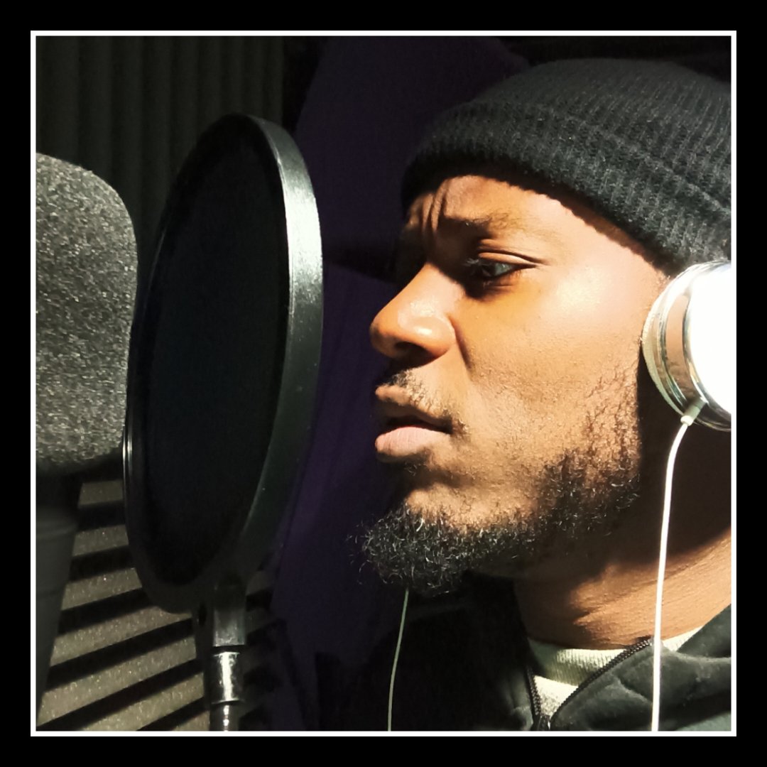 ChrisJae_Acts's tweet image. 🗣🎙 #VoiceOver work again 🤩🙏🏾

#BirminghamActor #VoiceOver #VoiceOverActor #VoiceOverArtist #UkActor #ActorsLife