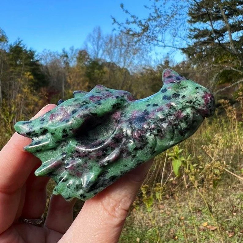3rdStoneCrystlz's tweet photo. #CyberMonday Sale! 20% off our entire Etsy store! 🎅🏻💀🐲👽⬇️
https://t.co/9sI99XIkxK
#RubyZoisite #Dragons #Crystals #CrystalSkulls #Targaryen #GOT #HouseOfTheDragon https://t.co/il6dSZ66oO