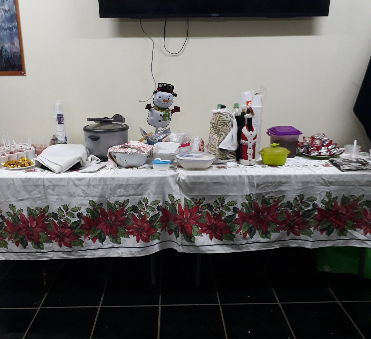 norargent's tweet photo. Mi grupo de manualidades, despidiendo el año. Gracias por compartir. #PELSCAM #INSS #Nicaragua @mmedalfigueroa @siempreryn @historico79 @Lupe22Luna @fatimaD27217077 @YaoskaLpezGuti1 @uveopc10 @INSSNic @SolDeLibertadNi @Siemprealfrent3 @Xochiltsantama1 @TaniaEl19 https://t.co/IlQ08Z9Qea