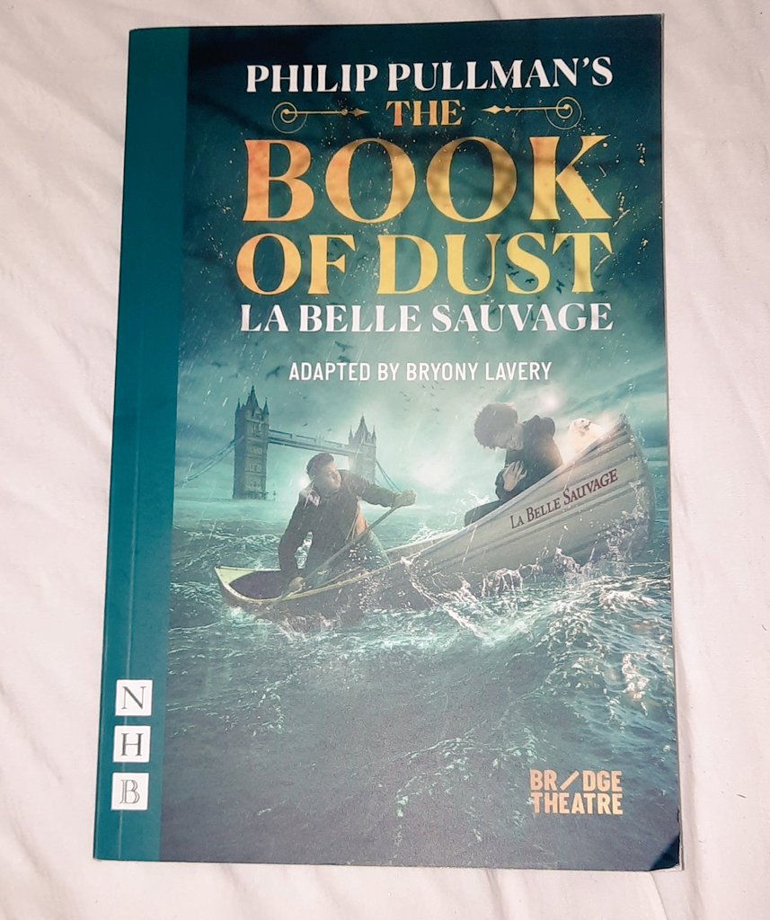 Ran my first tech as a stage manager today🤭
This show is going to be crazyyy!!