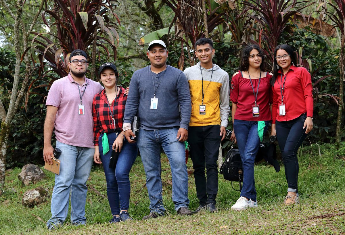 Our partnership with SMIT&amp;DORLAS just started in #Honduras! 🇭🇳 Our new project develops skills and tools with #youth to position them as #changeagents, strengthen #farmerorganizations and improve #climate resilience.💡 300 smallholders will benefit. shorturl.at/lqCGZ