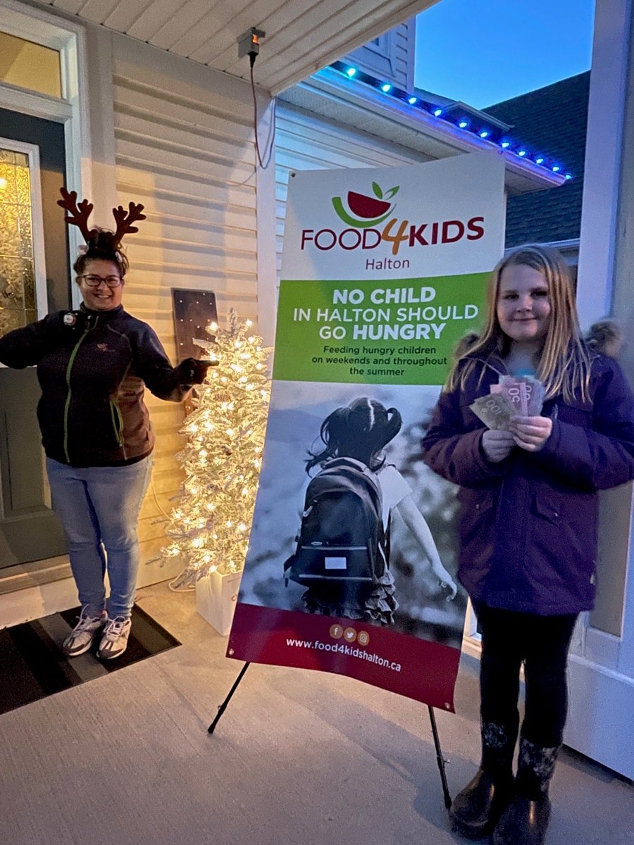 A special thank you to Sofia Hunt who with her mom Joanna and dad Brian held a neighbourhood block party and helped raise $450 for Food4Kids Halton. #kidshelpingkids #ittakesavillage #nochildgoeshungry