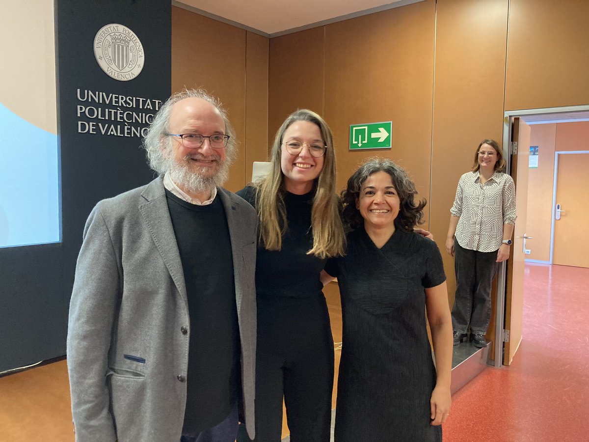 Catherine Berry tweet media