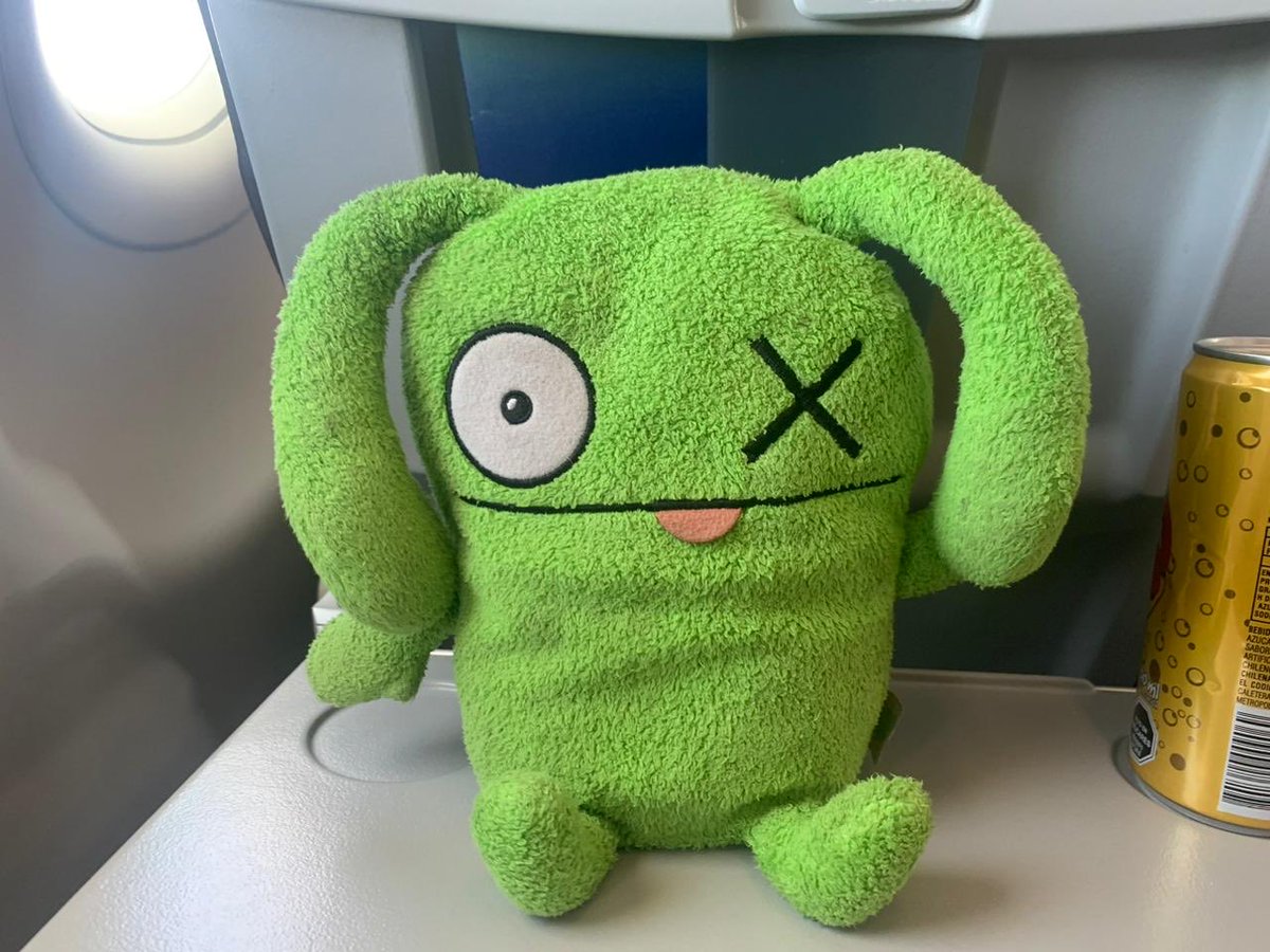 MauroPizarro's tweet photo. Amigos este peluche es muy especial para un niño que lo necesita y lo perdió hoy en micro recorrido 1A, entre colegio Don Bosco y Cavancha, se pide a quien lo tenga por favor por interno, se agradece respuesta urgente por favor. #iquique https://t.co/pnihLSXnlk