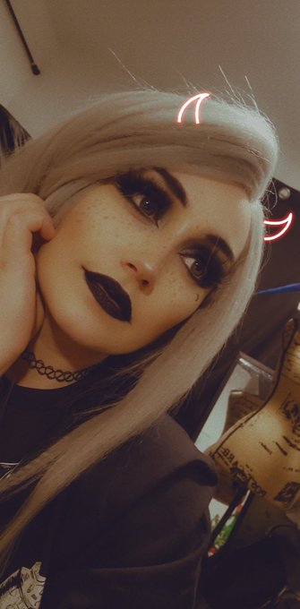 How is everyone? https://t.co/YenMoYztrg<a href="/tag/cosplay"class="tags"><span>#cosplay</span></a><a href="/tag/spicy"class="tags"><span>#spicy</span></a><a href="/tag/helluvaboss"class="tags"><span>#helluvaboss</span></a><a href="/tag/loona"class="tags"><span>#loona</span></a><a href="/tag/helluvabossloona"class="tags"><span>#helluvabossloona</span></a>