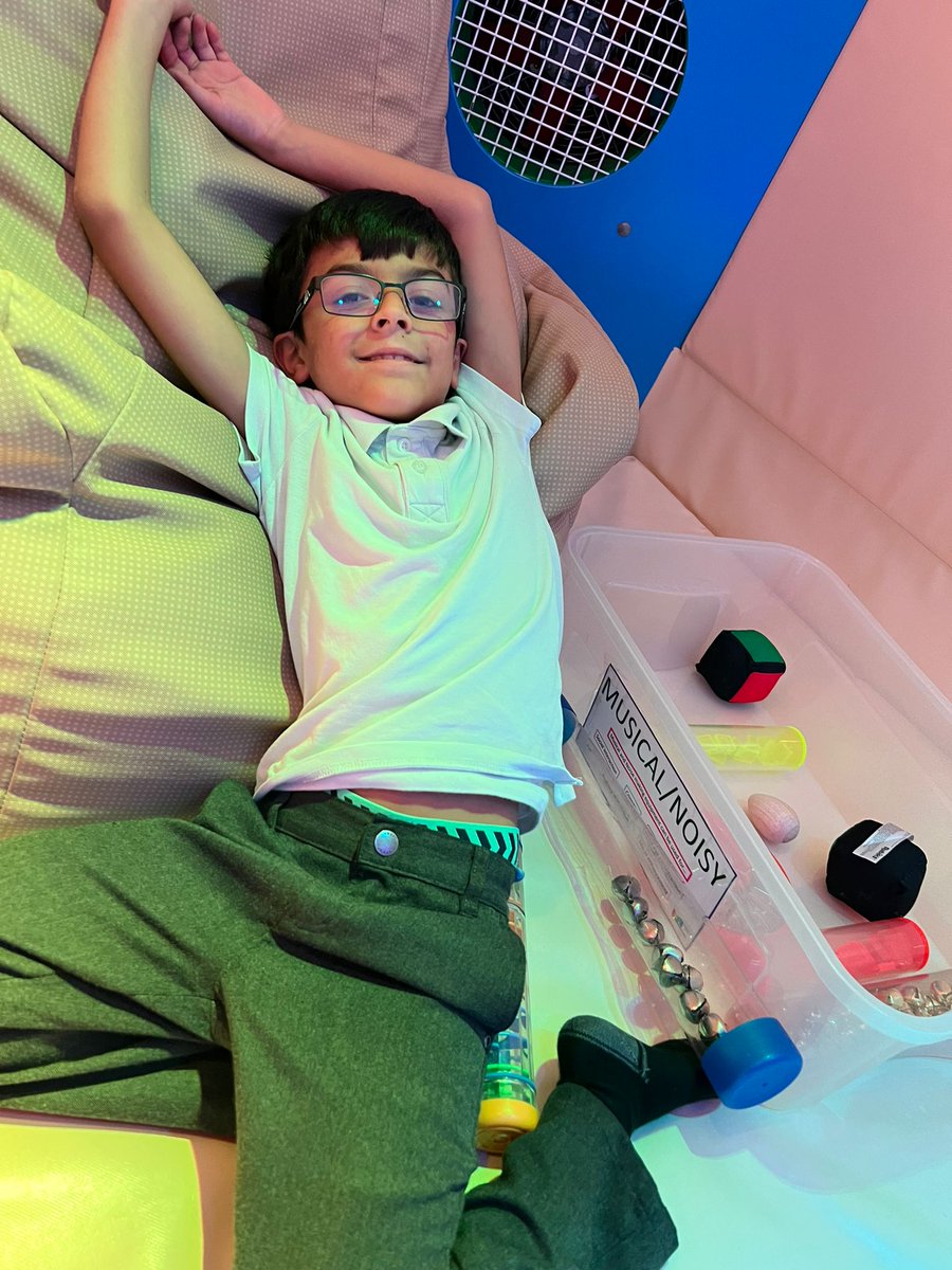 olive_bburn's tweet photo. Lots of smiles and fun for our shining stars today @SpacePreston. They've had a great time exploring the multisensory environment.
#WeAreStar
#multisensoryplay
#WeAreStar https://t.co/DOs3nCBXlG