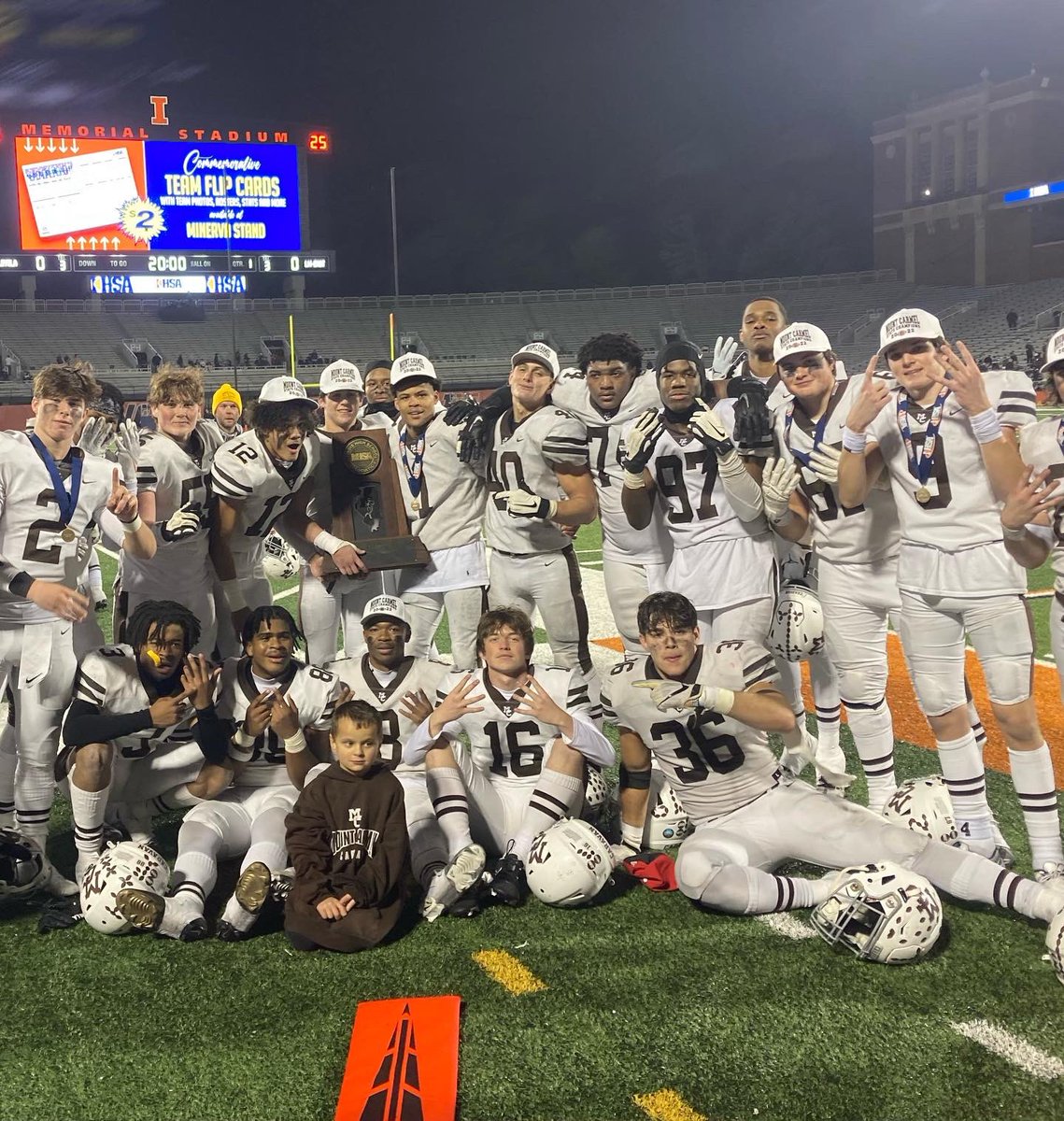 DennyFurlong2's tweet photo. Best way to end it.💍 @CaravanFootball https://t.co/SZUQ3ivSnd