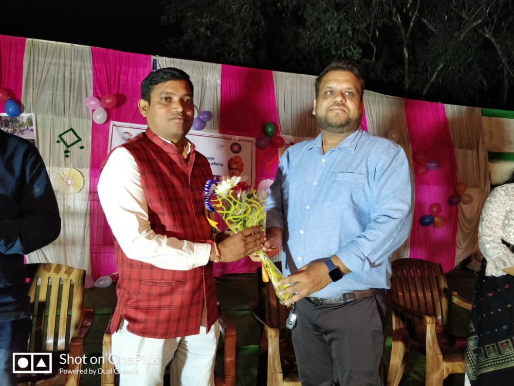 Prashant192726's tweet photo. राष्ट्रीय सेवा योजना की इकाई जीईसी रायपुर के द्वारा सात दिवसीय विशेष शिविर का शुभारंभ किया गया जिसमें मुख्य अथिति गांव के सरपंच एवं अन्य अतिथि मौजूद थे।

#NSS #nsscsvtu https://t.co/PSTi1vDREf