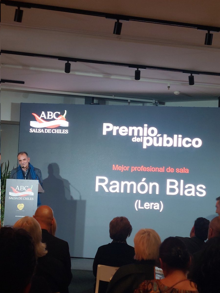 Premio del público Mejor profesional de sala a Ramón Blas, del Lera de <a href="/luis_lera/">Luis Alberto Lera</a> #premiosSalsadeChiles2022