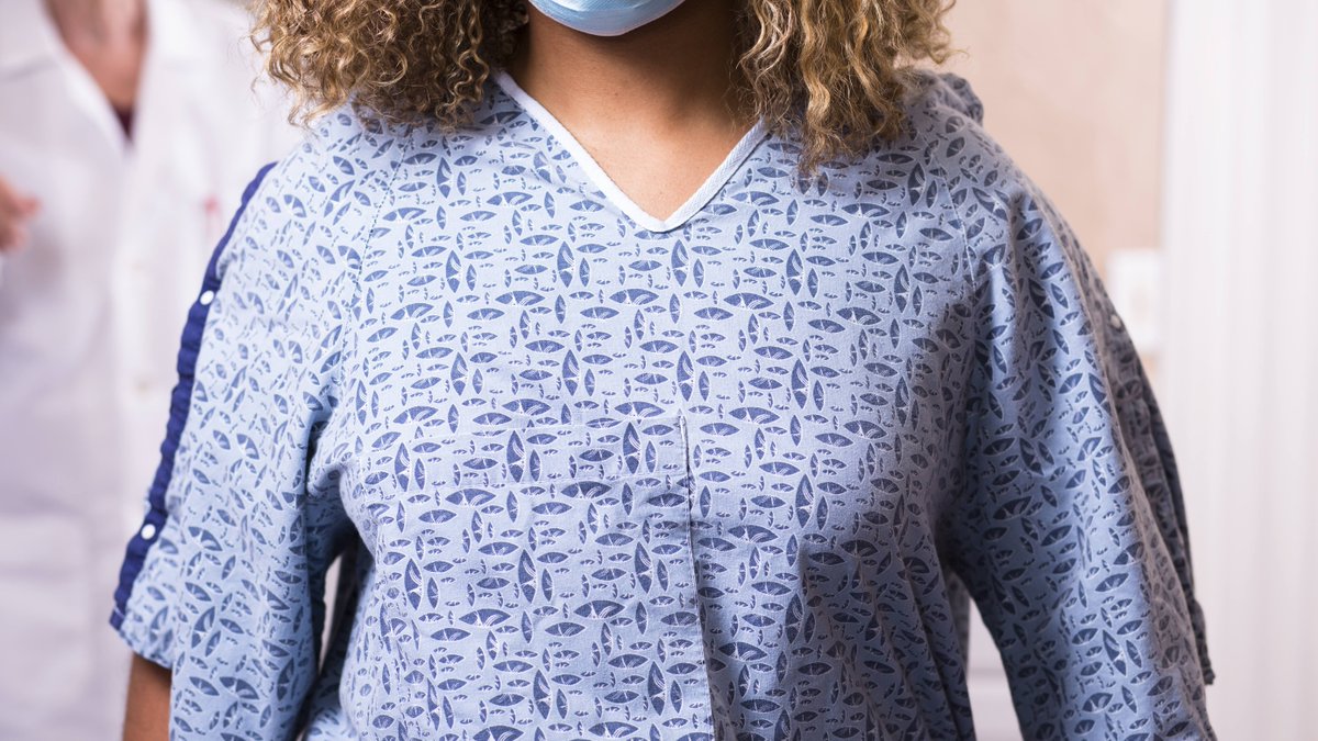 FemtechUX's tweet image. Breast Cancer Awareness month may be over, but it&apos;s never a bad time to consider your breast health. This Mayo Clinic Minute video explains breast density and what it means for the likelihood of developing breast cancer @MayoClinic #femtechux #breastcancer
newsnetwork.mayoclinic.org/discussion/may…