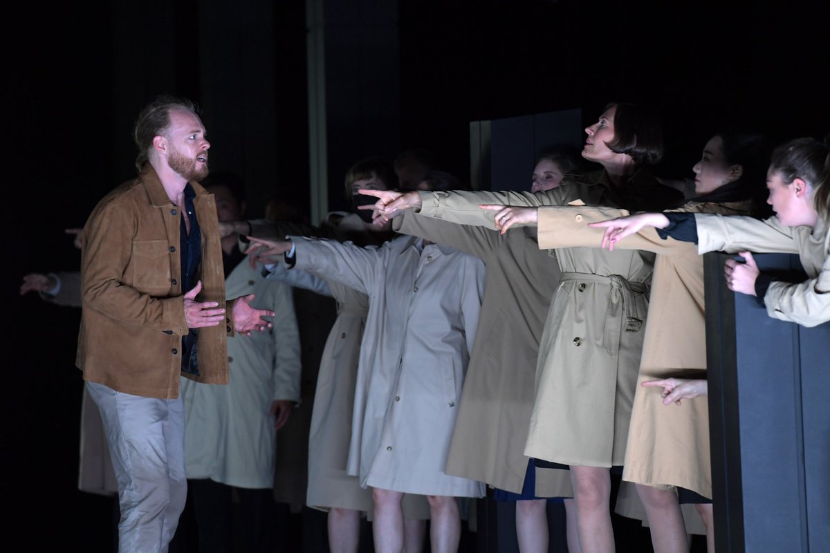 The Opera Awards (@theoperaawards) on Twitter photo And the award goes to…. Dallapiccola: Ulisse from <a href="/operfrankfurt/">Oper Frankfurt</a>!
Congratulations 🏆 #OperaAwards2022 And the award goes to…. Dallapiccola: Ulisse from <a href="/operfrankfurt/">Oper Frankfurt</a>!
Congratulations 🏆 #OperaAwards2022