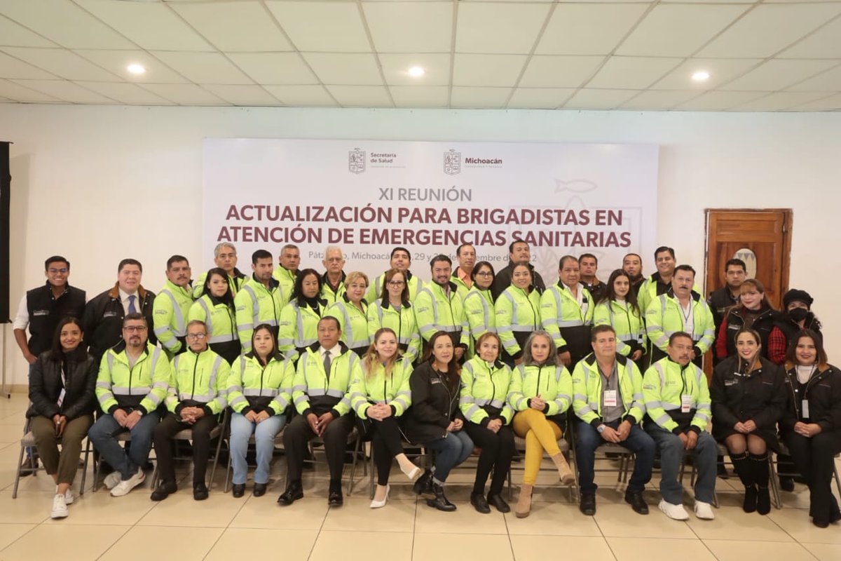 SSalud_Mich's tweet photo. En aras de agilizar los tiempos de respuesta y formar a nuevos elementos comprometidos con la protección de la población en caso de contingencia o desastre natural, arrancó en Michoacán la XI Reunión de Actualización para Brigadistas en Atención de Emergencias Sanitarias. https://t.co/o5tf1nxF60