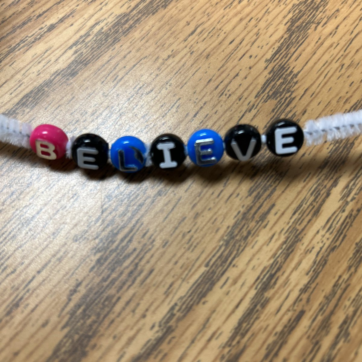 Pratt_TE's tweet photo. Practicing self responsibility. #onewordstudent #Timberwolves @KrystelSantiag6 #humbleisd https://t.co/yHMxjXhd01