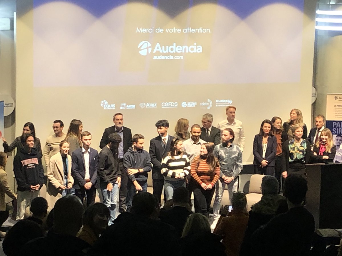 ACordesse's tweet photo. Soirée inaugurale pour le programme SIRIUS ⁦@audencia⁩ ⁦@audencia_bach⁩ ⁦@C_MORANCAIS⁩ ⁦@PaulineLanglo15⁩ https://t.co/YRDx0LGr9e