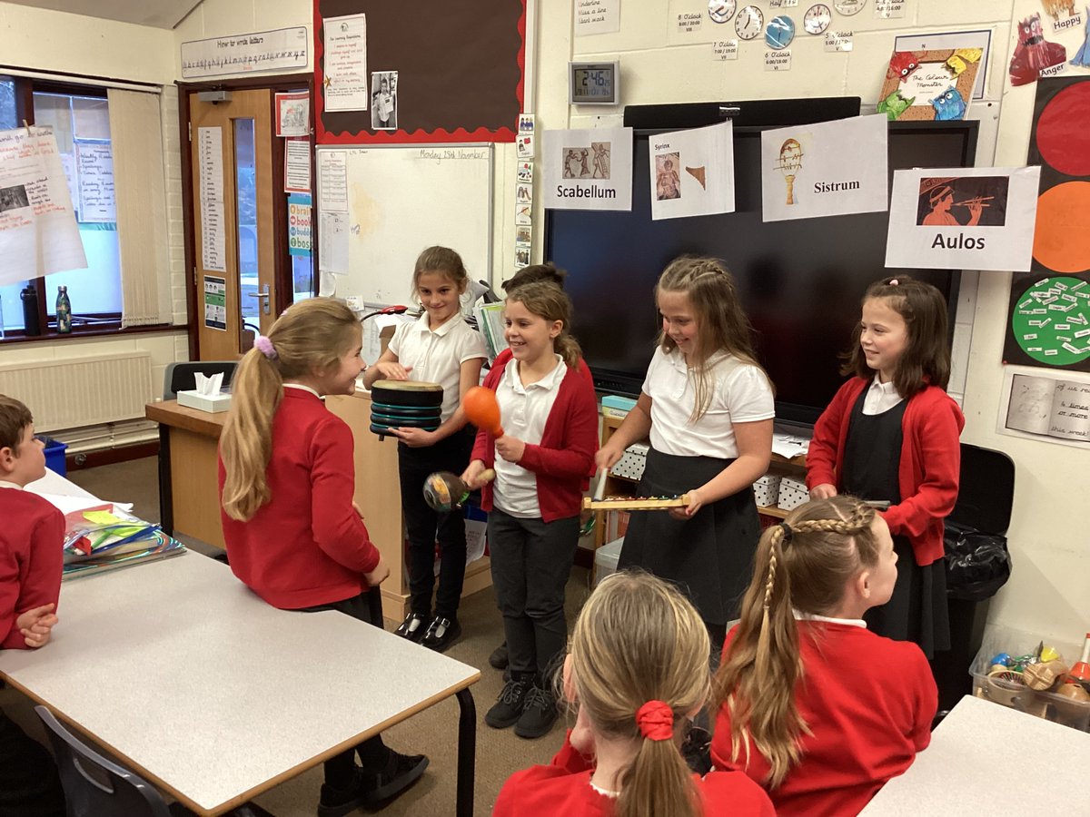 LKS2 deepened their knowledge of their current history topic, the Romans, during a workshop today. They practised some Roman soldier manoeuvres and explored a selection of artefacts. The children also composed some music to accompany a story about Jupiter and the Bee.
