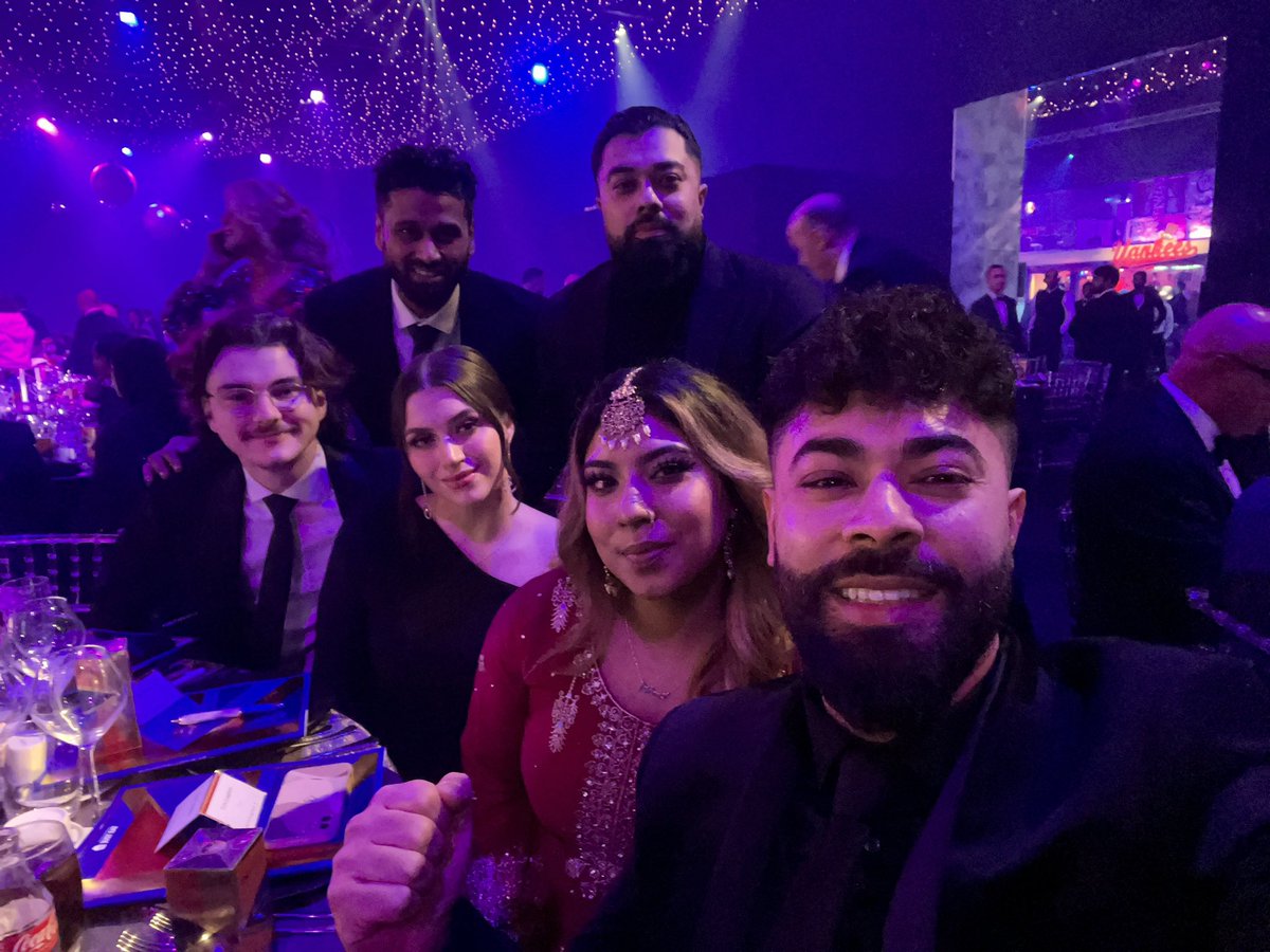 We’re at the #CurryOscars <a href="/BritCurryAwards/">British Curry Awards</a> help us win the Diner’s Choice Awards by Voting on the link below britishcurryawards.org/vote