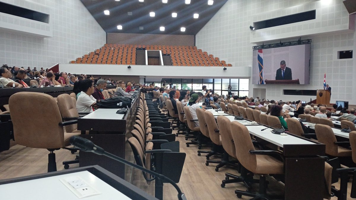 Ya comienza la <a href="/ccia_cuba/">CONVENCIÓN CIENTÍFICA DE INGENIERÍA Y ARQUITECTURA</a> <a href="/CujaeRedSocial/">Universidad Tecnológica de La Habana</a>