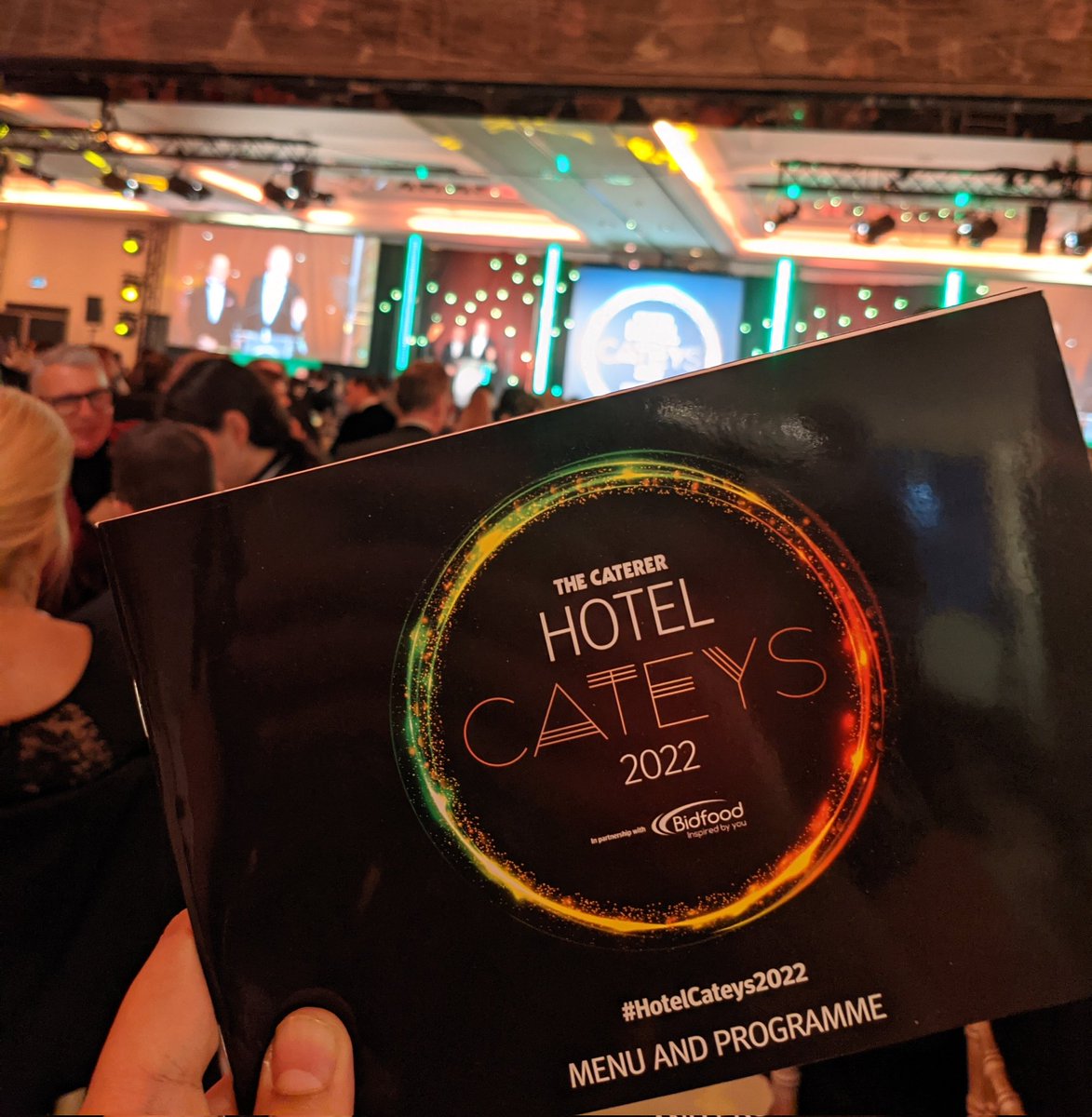 Tonight we celebrate the hotel industry with the Hotel Cateys! Follow along with the award using #HotelCateys2022 – and enjoy the evening! ✨