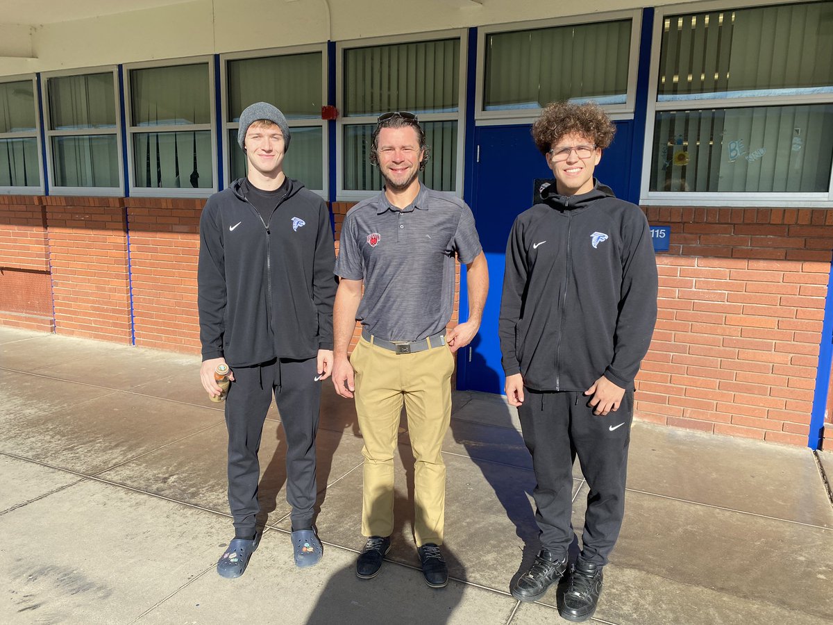 AtwaterFootball's tweet photo. We appreciate @CWUFB and @coachjohnsCWU for coming by this morning to discuss our student athletes. Hope to hear from you in the near future. https://t.co/UCUkEnIs4K