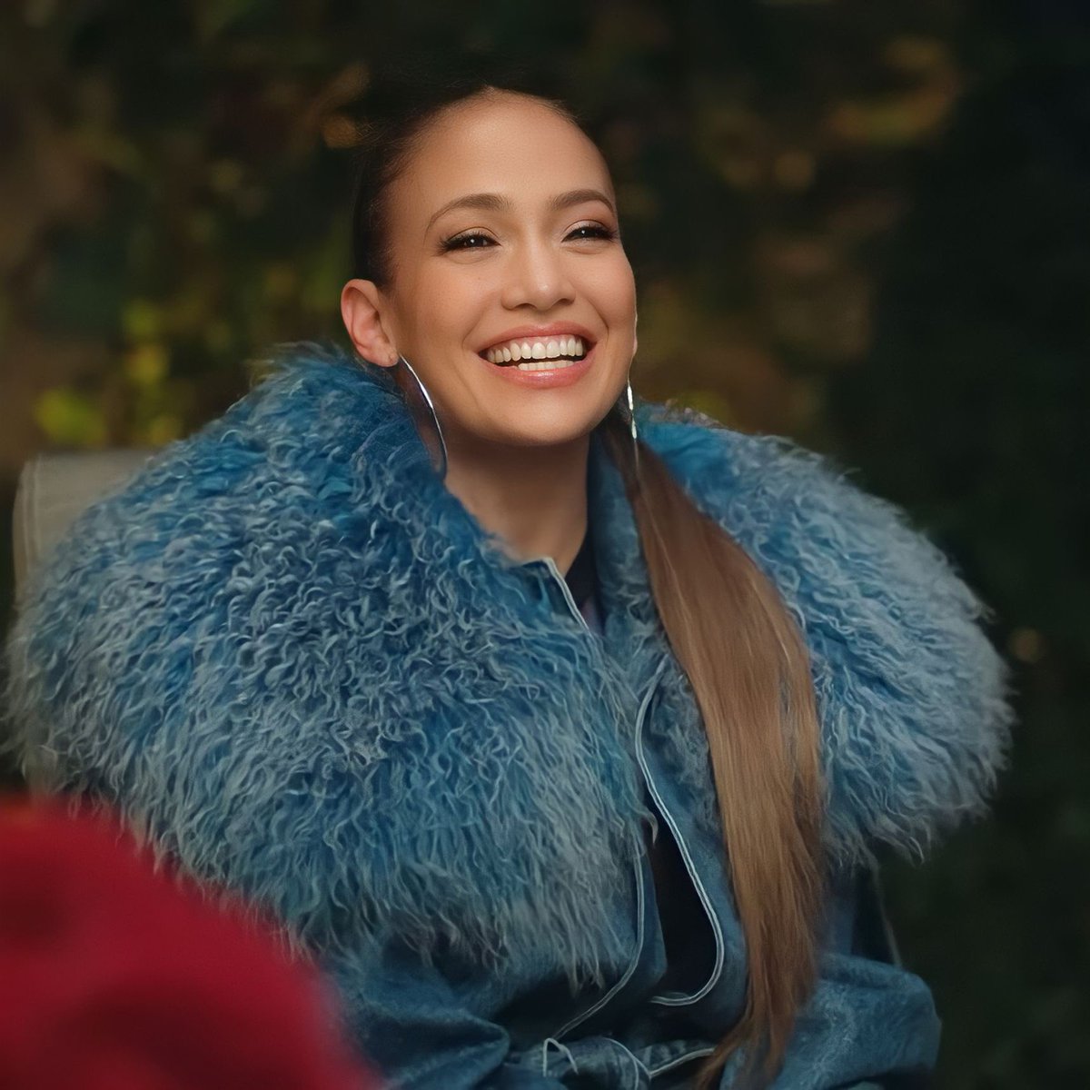my soul is bleeding, I haven't cried so much while watching an interview in a long time 🥺 not.going.anywhere. 😭 @jlo #thisismenow #thisismethen