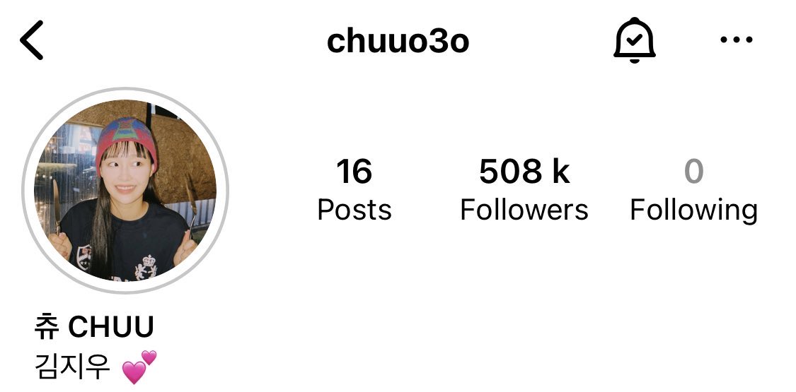 ChuuFrr's tweet photo. ☾ INSTAGRAM • 28.11.22 ☽

#CHUU (@/chuuo3o) a atteint les 500 000 abonnées sur Instagram 

─ 
☾ #Chuu #ChuuWeLoveYou #ChuuDeservesBetter #LOONA ☾ https://t.co/URQln6xzza