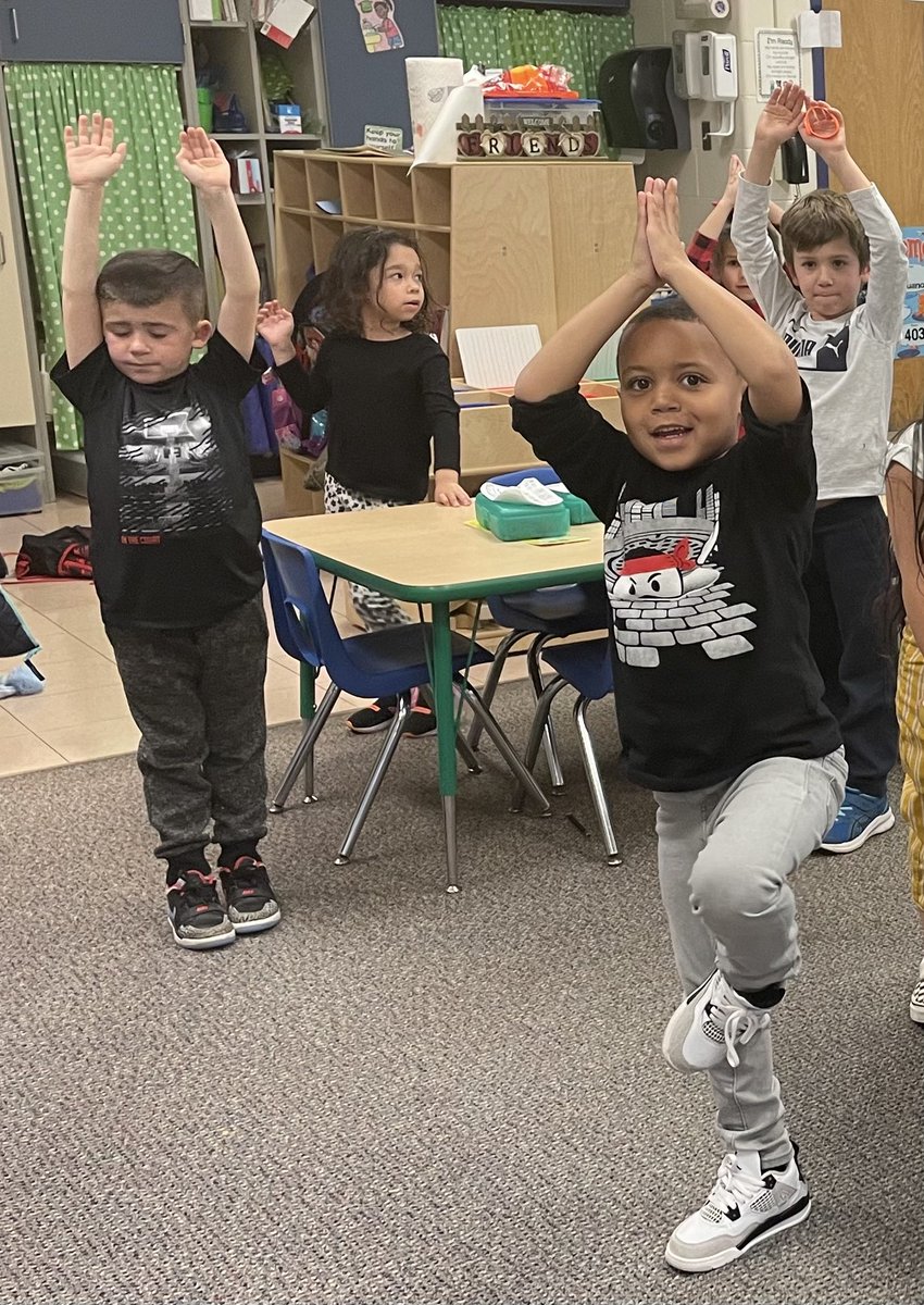 Tina Conti tweet media