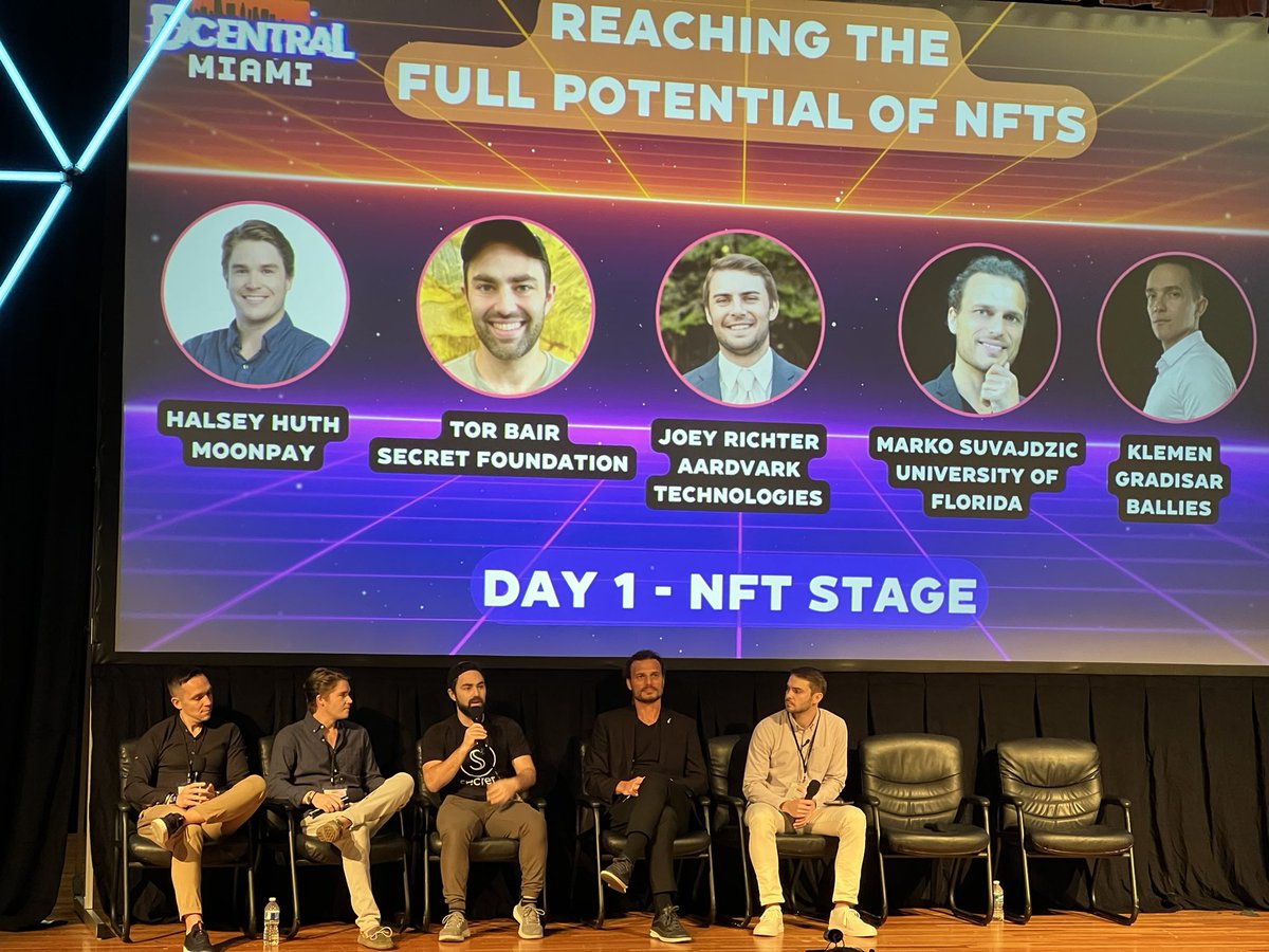 Ballies on the stage #ballies 🔥🔥 <a href="/KlemenGradisar/">Klemen Gradišar</a> @Ballies_NFT #crypto #NFT