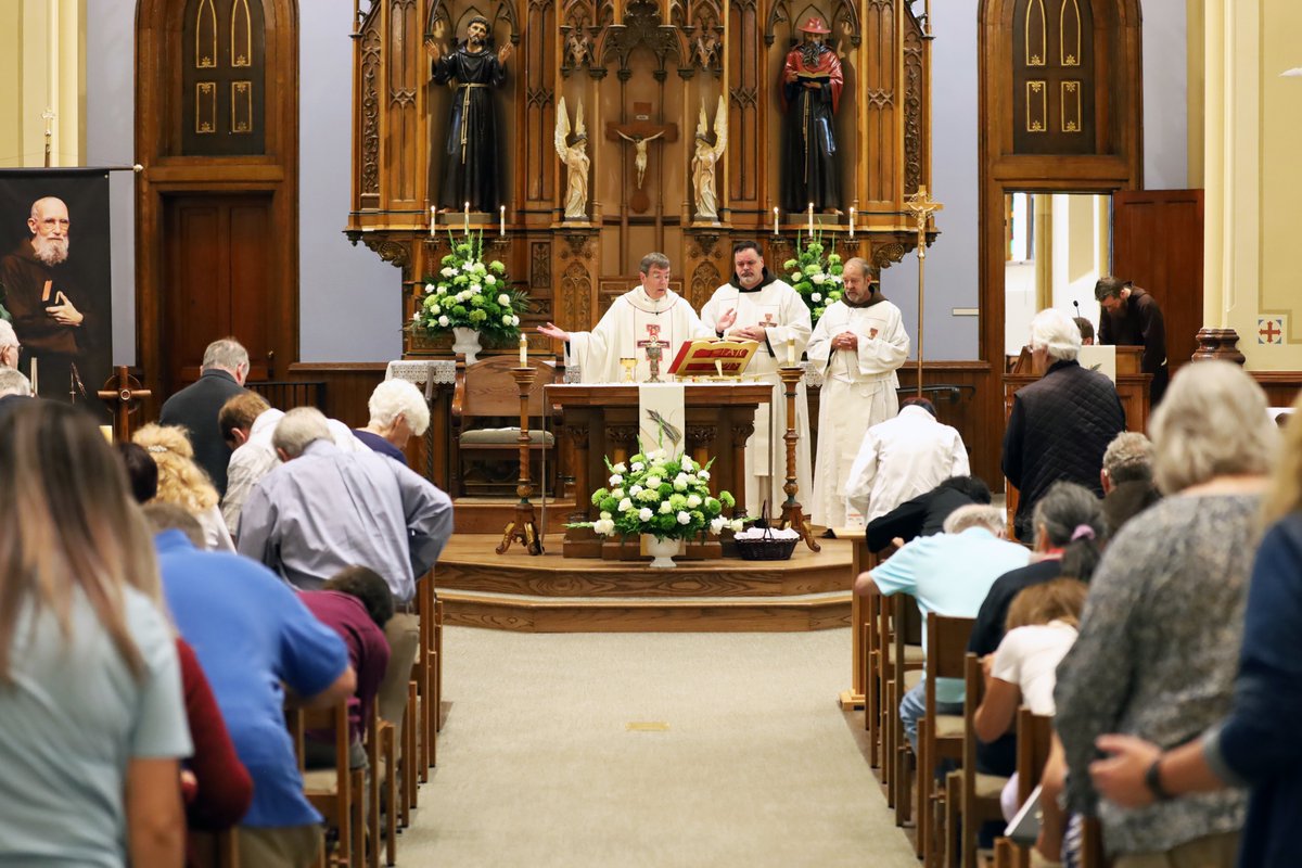 The Capuchins invite you to join us this Saturday, Dec. 3rd at 10:30 a.m. as Archbishop Allen Vigneron holds a special Mass and Dedication celebrating the 20th Anniversary of the Solanus Casey Center.

Light reception to follow. Find out more at: fb.me/e/2qrNPHSj4