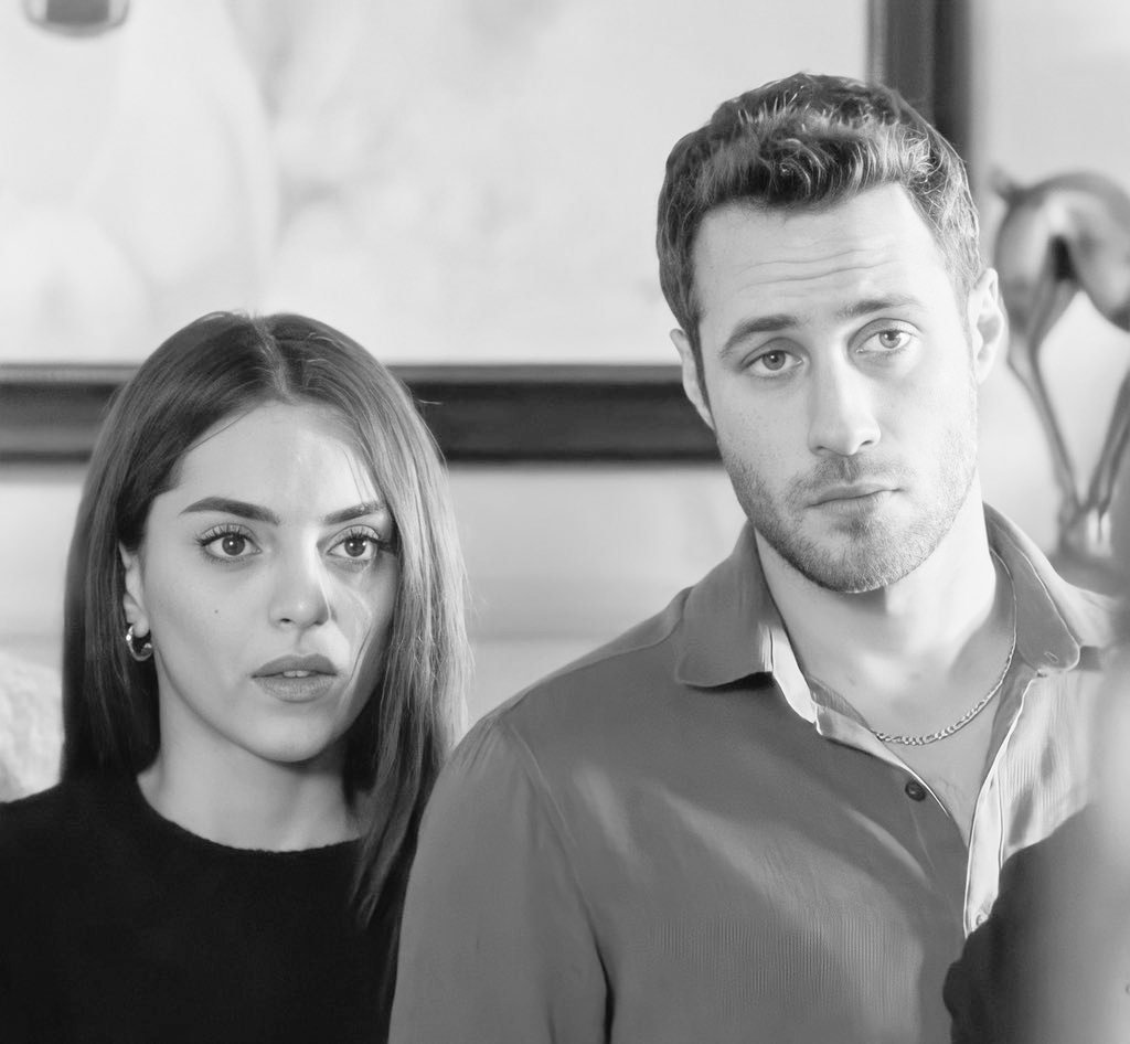 dzbuczek98's tweet photo. :')
#cencem #necfat #nehtar #michcel #OzanDolunay #SeraKutlubey #IlhanŞen #CemreBaysel #BiranDamlaYılmaz #BurakYörük https://t.co/qWy6pKfQXX
