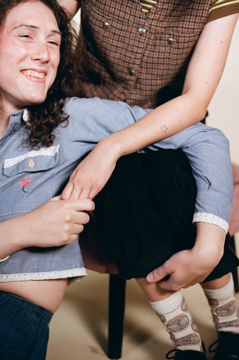 Clara and Adrian on #portra800 #35mm #queer #couplesphotoshoot #photography #filmphotography #studiophotography