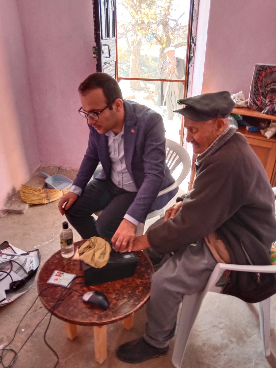 #AdresteNüfusHizmeti ile vatandaşlarımıza hizmet etmeye devam ediyoruz.
<a href="/sefikaygol/">Şefik AYGÖL</a> <a href="/tuncelinufus/">Tunceli İl Nüfus ve Vatandaşlık Müdürlüğü</a> <a href="/suleymanaksu/">Süleyman AKSU</a> 
#HayatınızınHerAnında yanınızdayız.