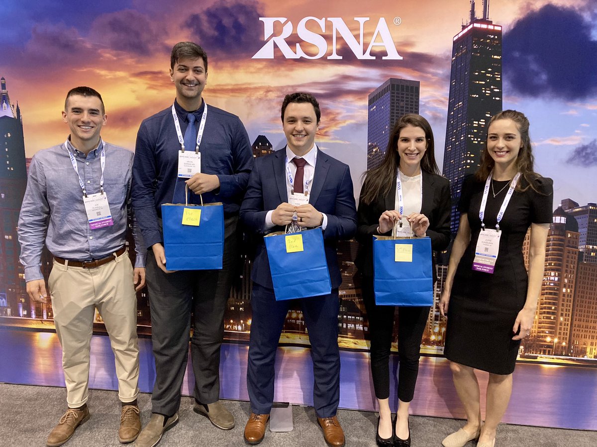 Ian Rumball (@rumballian) on Twitter photo Had a great time co-hosting the med student Kahoot radiology competition with <a href="/JackieKunzelman/">Jackie Kunzelman</a> at <a href="/RSNA/">RSNA</a> 2022! Congrats to the winners 🎉🎖️. Hope <a href="/RSNATrainees/">RSNATrainees</a> keeps this going for future meetings! Had a great time co-hosting the med student Kahoot radiology competition with <a href="/JackieKunzelman/">Jackie Kunzelman</a> at <a href="/RSNA/">RSNA</a> 2022! Congrats to the winners 🎉🎖️. Hope <a href="/RSNATrainees/">RSNATrainees</a> keeps this going for future meetings!