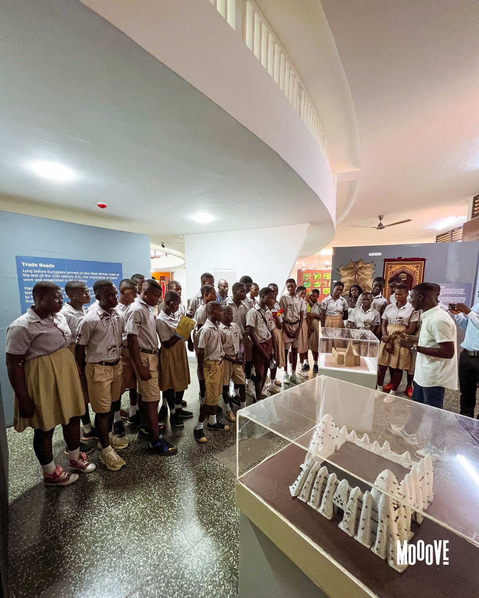 moooveafrica's tweet photo. Two weeks ago, we did something amazing with our friends from @_LittleTokens. 🤩

We partnered with them to bring school kids from Nuhalenya DA Basic School near Ada to Accra for an excursion. 

We had a great time together with the kids and can’t wait to do this again. https://t.co/WLM4fg0v5I