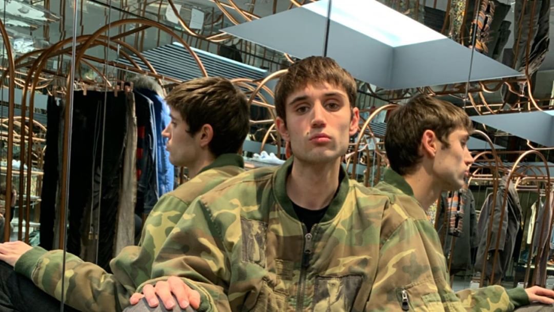 Vous vous souvenez de Simon33534  regardez ce que il est devenu...: