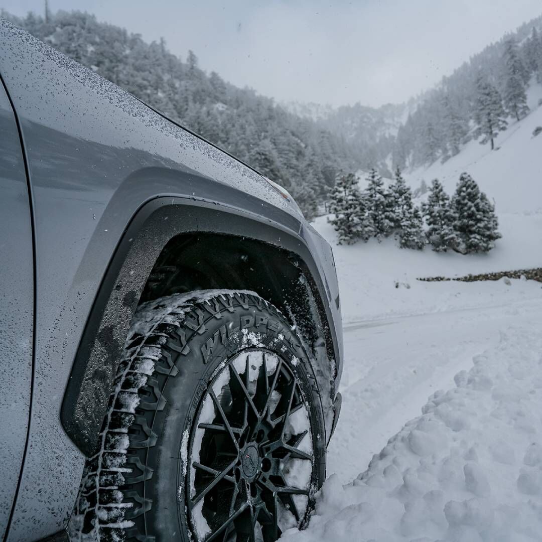 Falken Wildpeak A/T Trail | All Season | All Terrain | Treadlife: 65,000 miles

Rugged Crossover Capability Engineered For Adventure

Check out Priority Tire for more @FalkenTire models.

#falken #falkentires #wildeak #wildpeakattrail #tires #attires #offroad #offroading