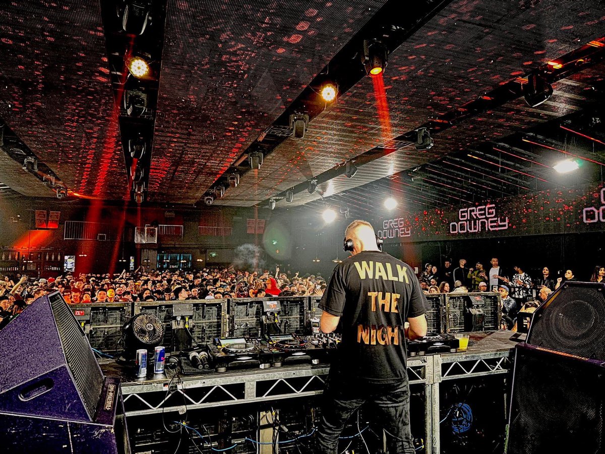 Greg Downey (@gregdowney) on Twitter photo Saturday night at The Academy for <a href="/DreamstateUSA/">Dreamstate</a> was off the scale, total rave.
Great to see so many of you and you can relive the set here:
on.soundcloud.com/GAySQyk6pYSexxβ¦
Until next time π₯·π€ Saturday night at The Academy for <a href="/DreamstateUSA/">Dreamstate</a> was off the scale, total rave.
Great to see so many of you and you can relive the set here:
on.soundcloud.com/GAySQyk6pYSexxβ¦
Until next time π₯·π€