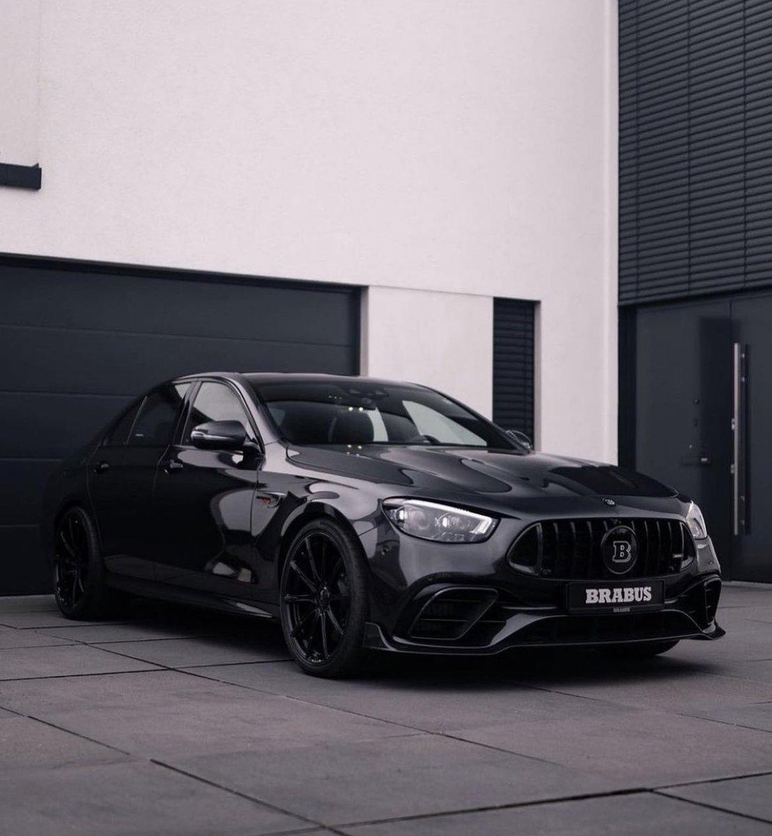 Uncle_Benz_'s tweet photo. E 900 Brabus ⚫️ https://t.co/39FW4HWqwj
