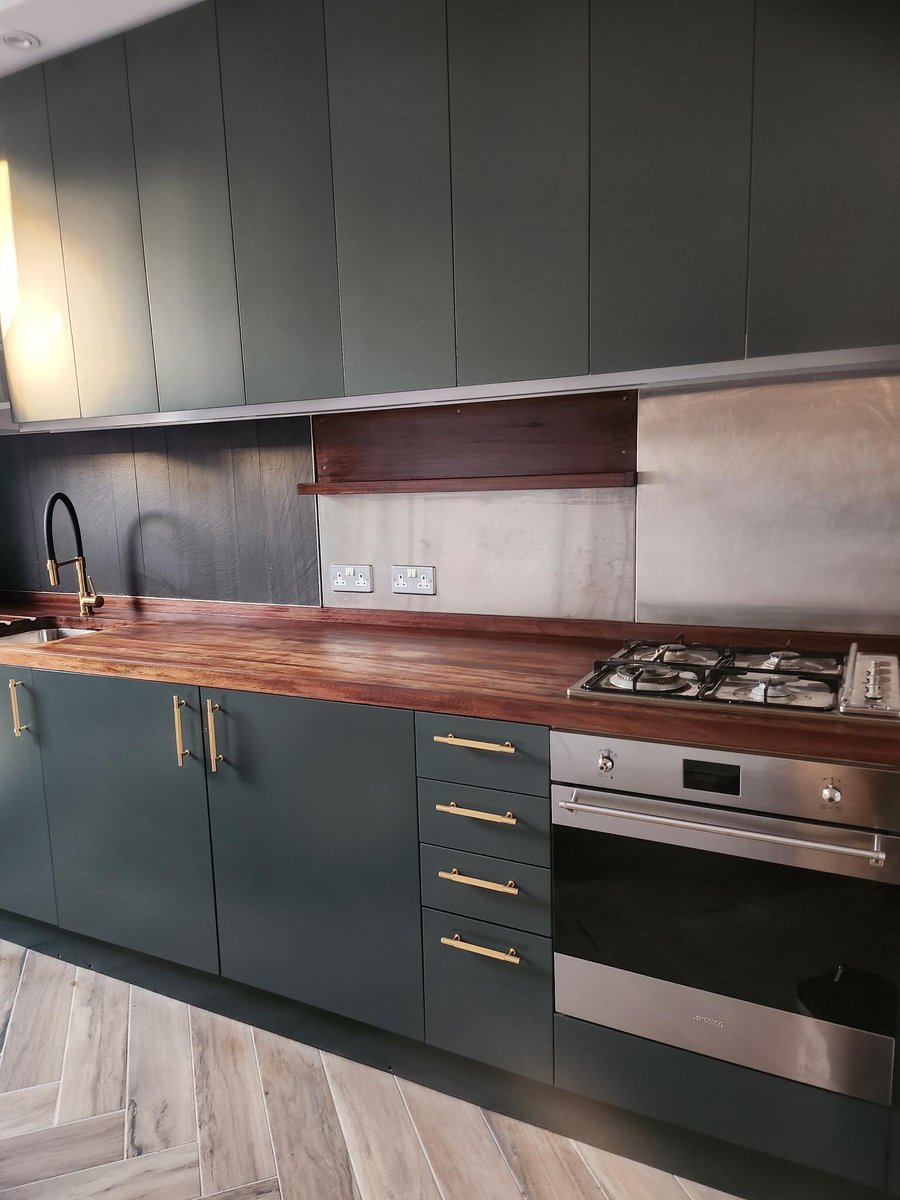MasterTradesmen's tweet photo. This internal refurb has been carried out by one of our North London based members. If you're looking for quotes on a refurb, get in touch and we can match you with local, approved builders in your area. #mastertradesmen https://t.co/j9dJO4VY7K