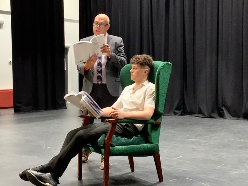 phsmusicdept's tweet photo. Just a few photos from last week’s rehearsal! It was exciting to start getting through the whole of Act 1 and Act 2 - even @coombs_j wanted to get in on the action! 😁#🎶🫖🥀🕰️☕️♥️ #77daystogo! https://t.co/byJhQgwH62