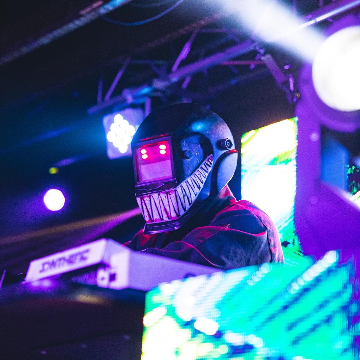 oddonedubs's tweet photo. UNDERGROUND BASSLORDS VOL.2 coming this Thursday 12-1 w/ @riddimnetwork @ElectrostepNtwk 👹

📸: @HiGunpowder 

#welder #riddim #dubstep #edm #riddimnetwork #electrostep https://t.co/yujvP3nXK6