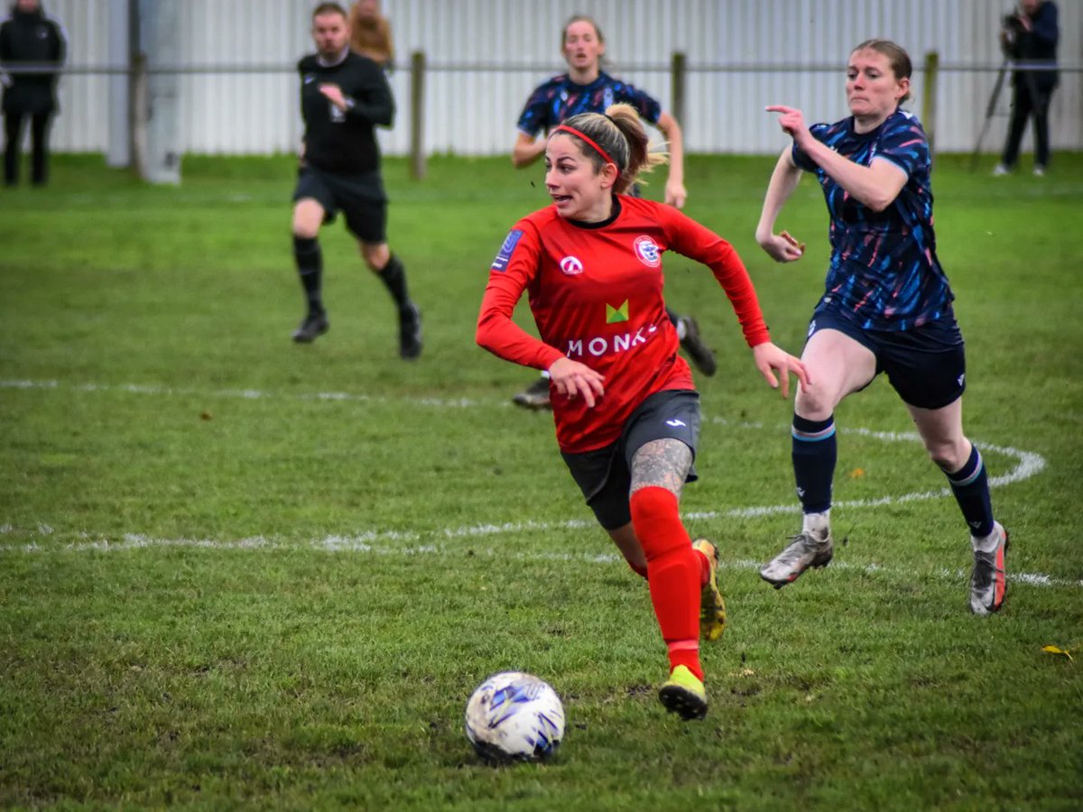 GuyClarkePhoto's tweet photo. @VitalityWFACup 2nd Round Match.

@WemTownLadies v @NFFCWomen
 
 1 - 5 Full time score.

#womensfootball #WomensFACup #football #facup https://t.co/iiXegvdh1k