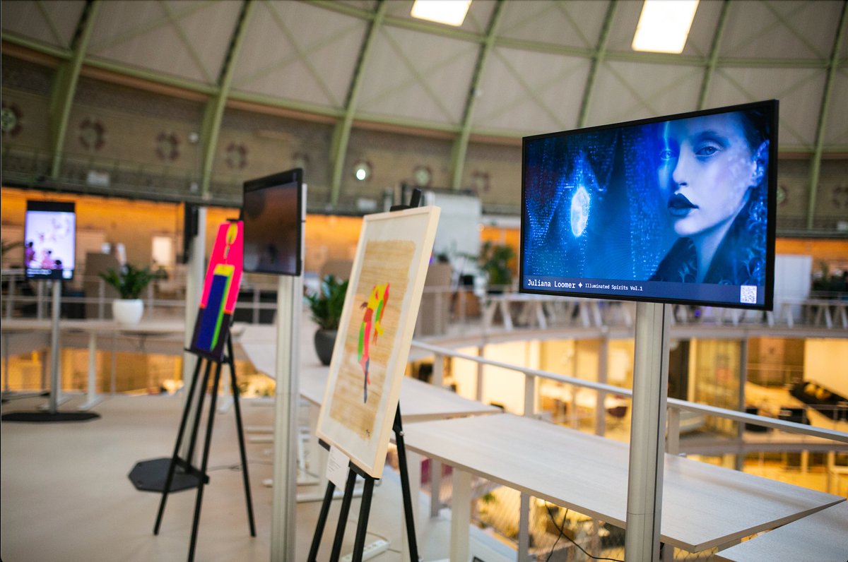 SheNFT Exhibition &amp;Expert talks was a blast!
Thank you dear guests for making this event great, for being so engaged! Happy to see so many people aspiring to know more about #nft , #metaverse and other aspects of the new digital era!Thanks to all speakers, creators and partners👇