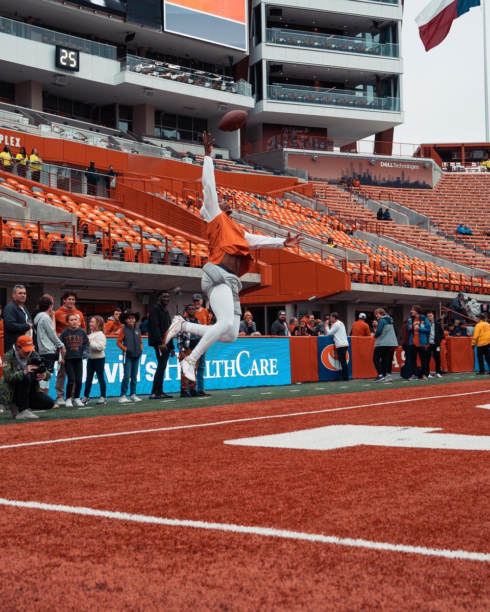 Connor Steen tweet media