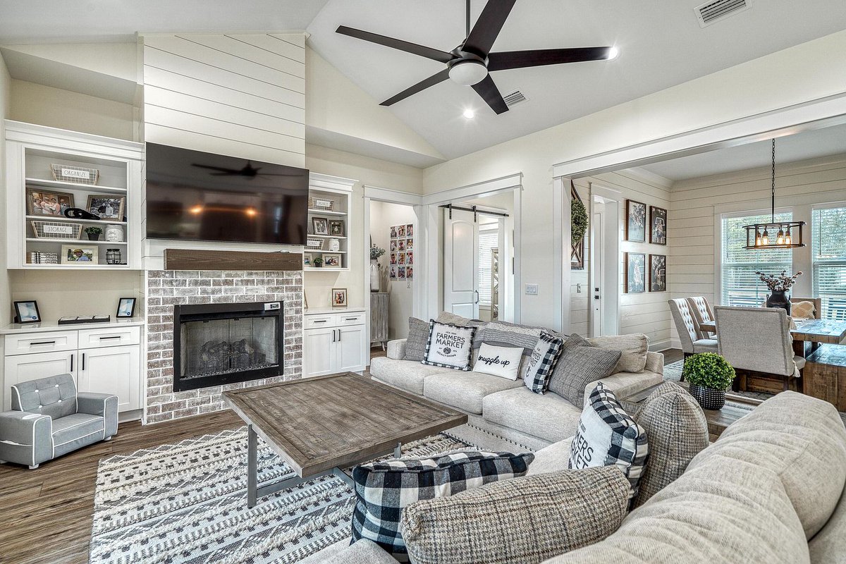 barndominium_us's tweet photo. Definition of perfection. https://t.co/YsiHGtq8Ga