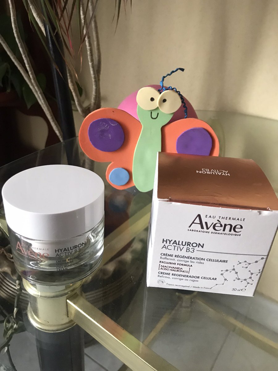 Diseño atractivo y elegante #HyaluronActivB3