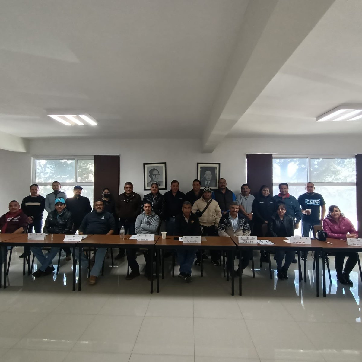RogerCastilloR's tweet photo. #InstitutodeEducaciónObrera #FIDTH curso “Negociación de Contrato Colectivo de Trabajo” #MagnaFormex educación sustentada legalmente, desarrollo integral, compromisos compartidos #SindicalismoResponsable®️ @tereso_medina @SFRocha67 @jesus_castill67 https://t.co/I8JcYHH3qi