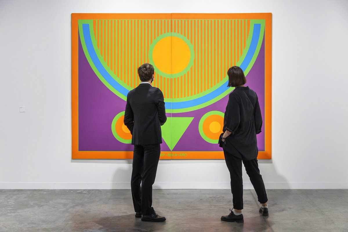 ArtBasel's tweet image. What is making waves in the art world today? 
 
In the latest edition of #EllimanMagazine, @douglaselliman asked experts what buzzworthy approaches and emerging art movements they are most excited about this year.

bit.ly/elliman-inside…