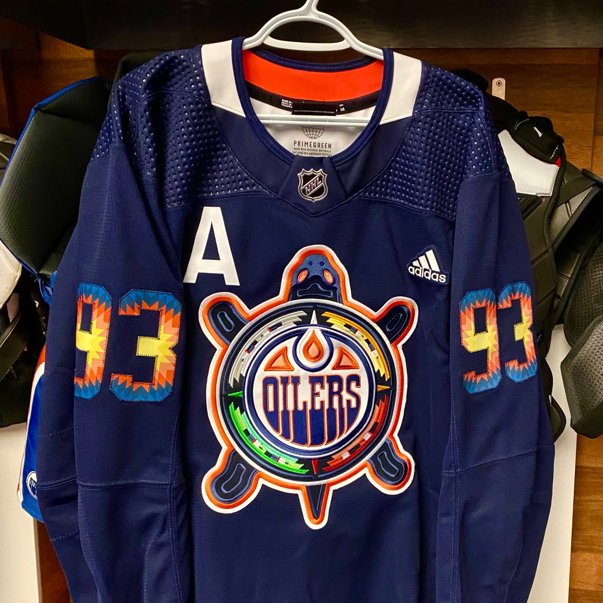 You're Going To See A Lot Of The Navy Blue Oilers Jersey In 2021-22 - The  Copper & Blue