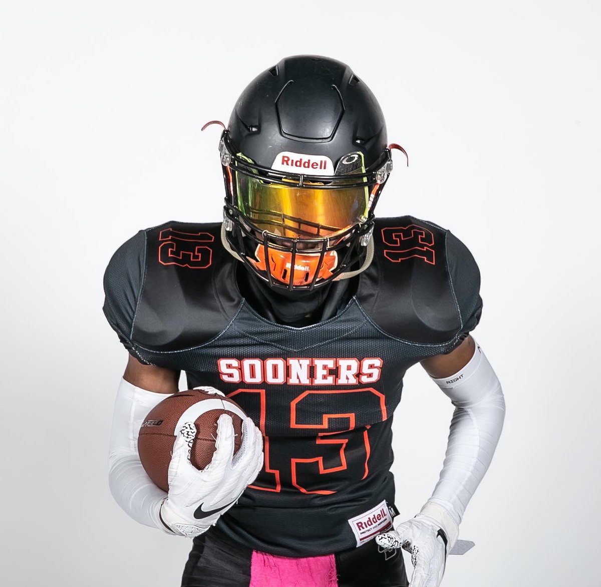 Ottawa_Sooners's tweet photo. Once a Sooner, always a Sooner🧡
#soonerstrength forever💥
#ottawasooners #ottawasoonersfootball #ottawafootball #ontariofootball #footballcanada #cjfl #ofc #footballplayers #footballmediaday https://t.co/DmrRUr4m4y