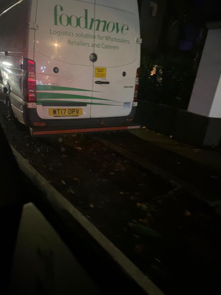 andrewwicking's tweet photo. @FoodmoveGV can you please arrange for this van to be moved from outside my house. It's been there a week now and is blocking my entrance. https://t.co/7IyAiN4hvh